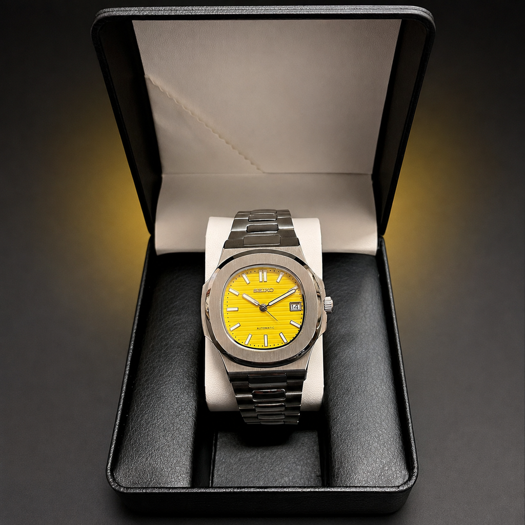 Reloj SEIKONAUT amarillo presentado en su caja de regalo incluida