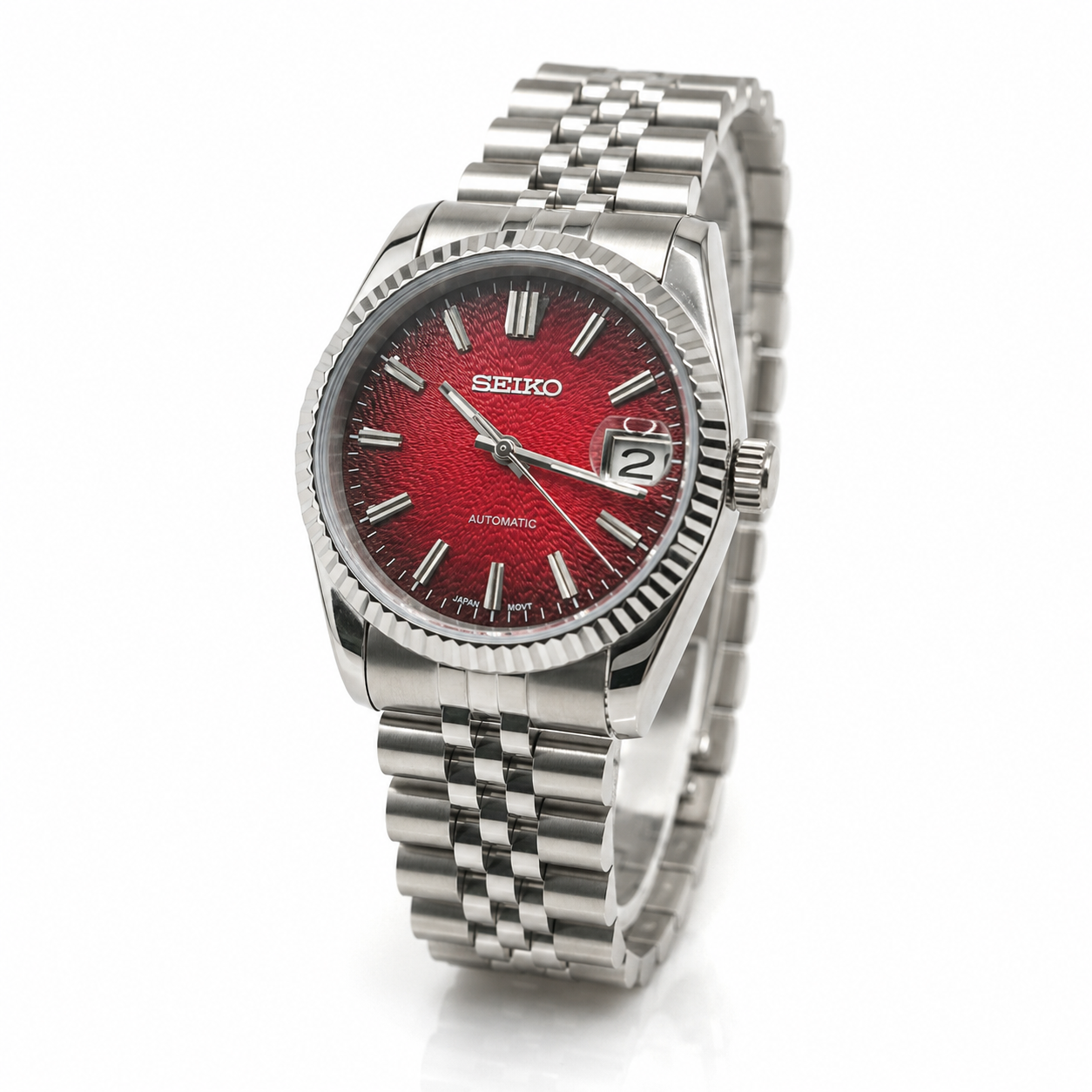 Seiko Mod Ruby Red automático NH35 con esfera roja y brazalete de acero